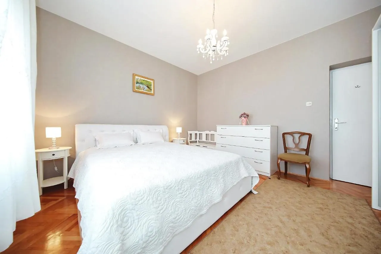 Villa Luna Zadar Croatia